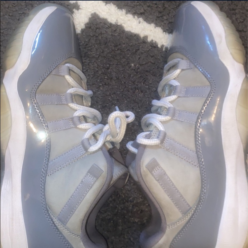 Jordan 11s cool grey